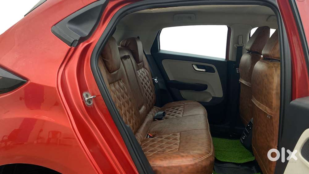 Tata Altroz 1.2 Xza Plus, 2023, Petrol