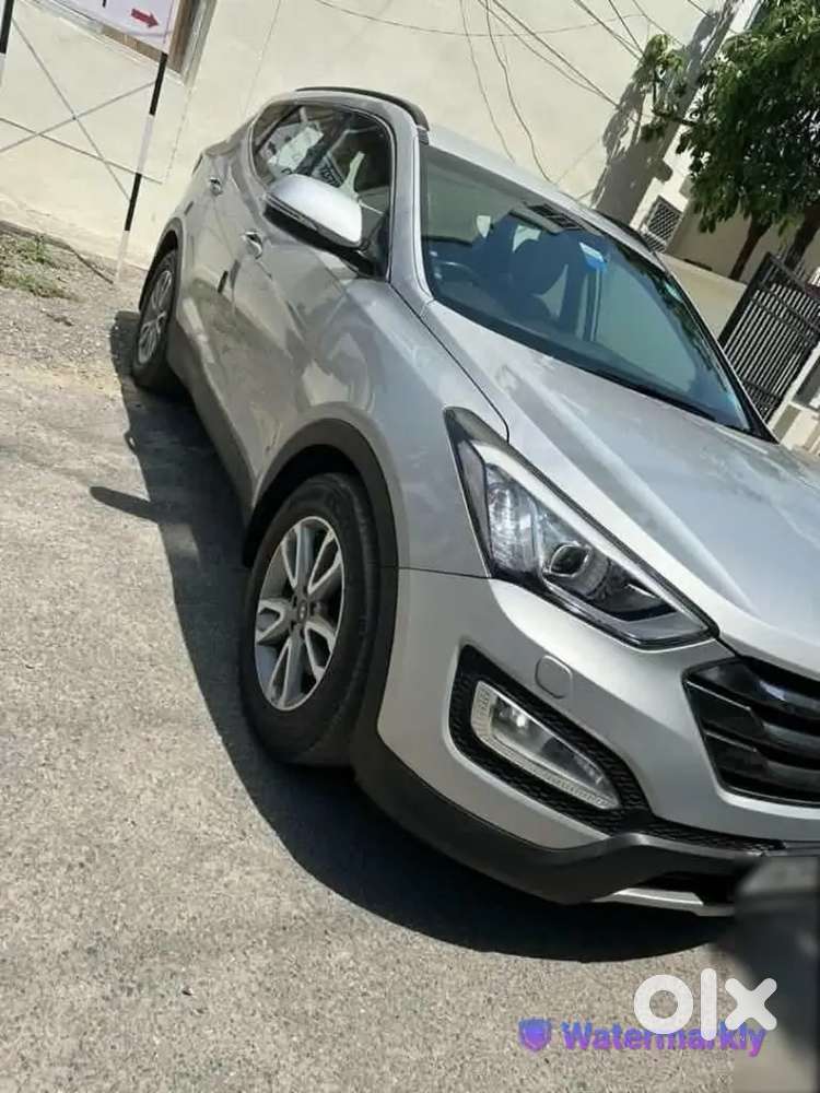 Hyundai Santa Fe Diesel 2016 Variant 4wd-at