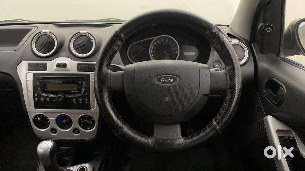 Ford Figo 2010-2012 Petrol Zxi, 2011, Petrol
