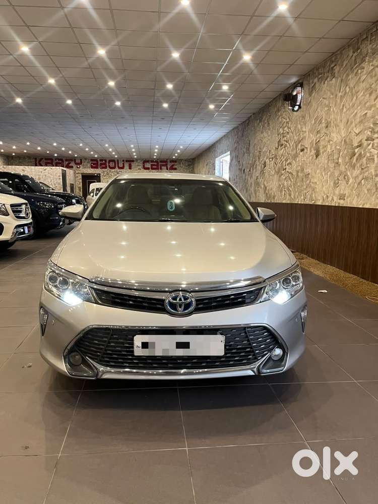 Toyota Camry Hybrid, 2016, Petrol