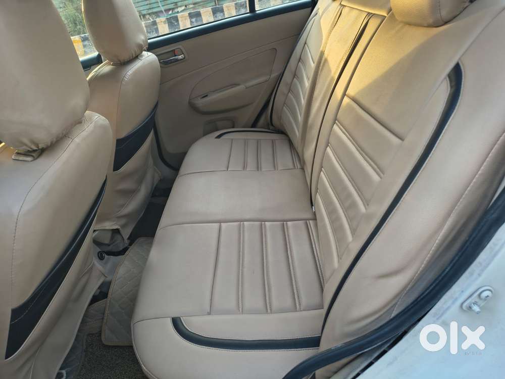 Maruti Suzuki Swift Dzire Vxi Optional, 2017, Cng & Hybrids