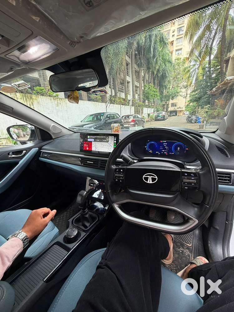 Tata Curvv Petrol 2025 Year
