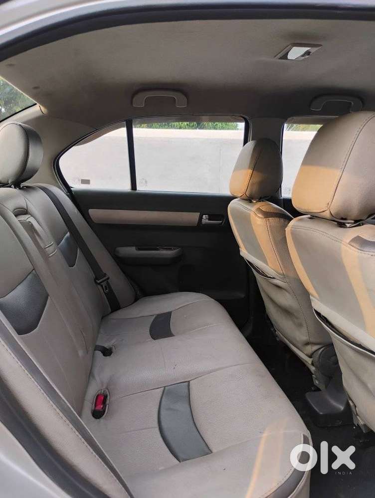 Maruti Suzuki Swift Dzire Vdi Optional, 2009, Diesel