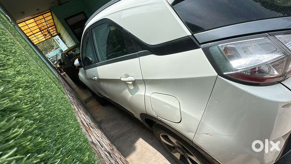 2018 Tata Nexon Petrol