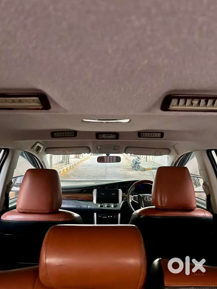 Innova Crysta For Sale In Excellent Condition