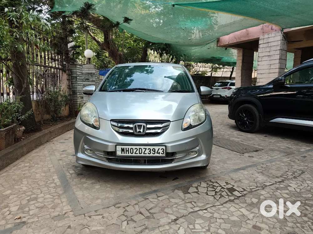 2015 August Honda Amaze Diesel Vxi, Top Model, Single Owner,full Ins