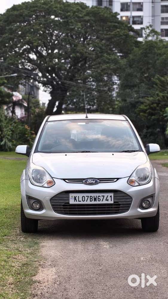 Ford Figo 2012-2015 Diesel Zxi, 2012, Diesel