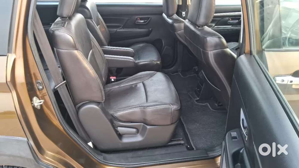 Maruti Suzuki Xl6 1.5 Alpha At, 2019, Petrol