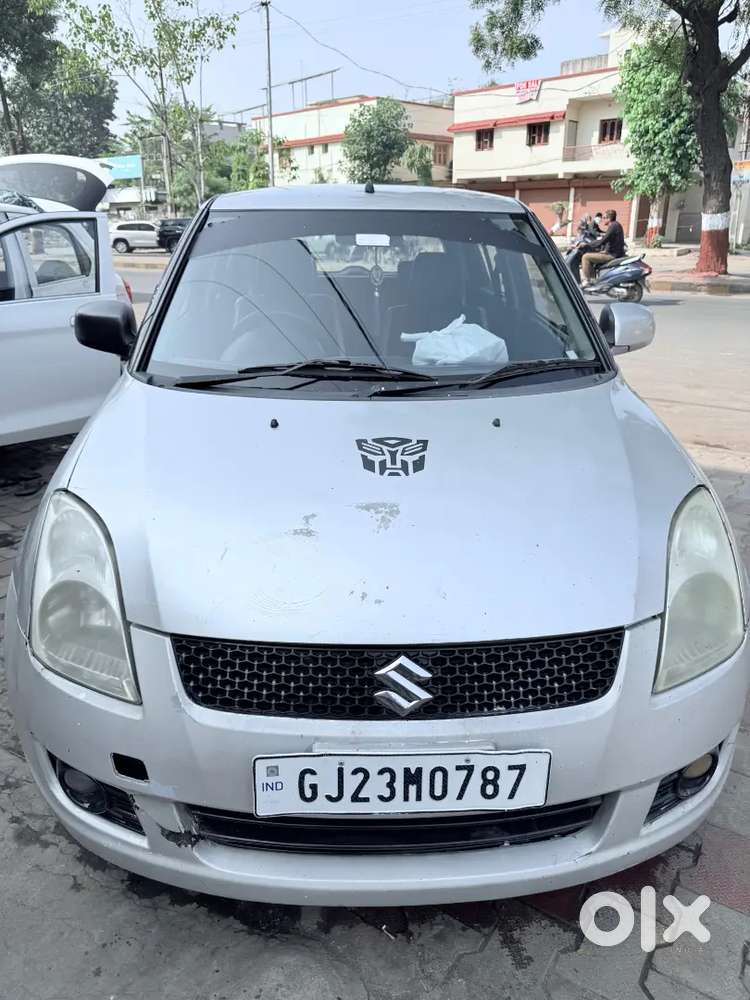 Maruti Suzuki Swift 2009 Petrol 120000 Km Driven