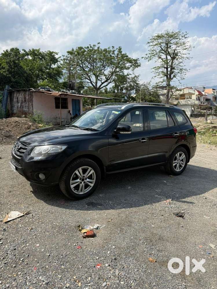 Hyundai Santa Fe (2011) 4x4 Automatic