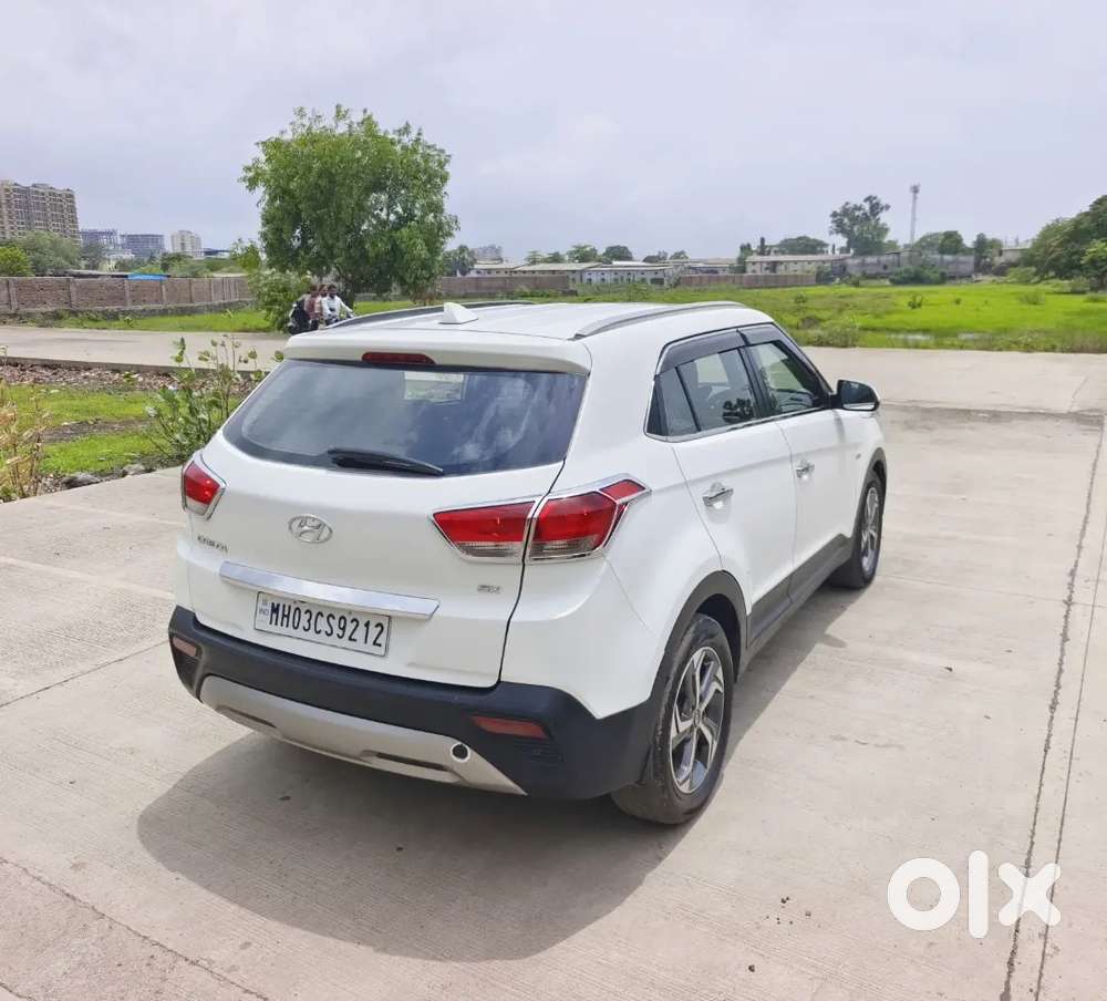 Hyundai Creta 1.6 Diesel At Sunroof