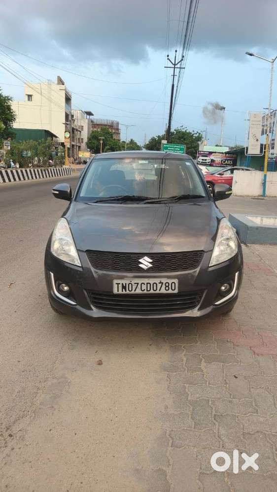 Maruti Suzuki Swift Vxi Abs Bsiv, 2015, Petrol
