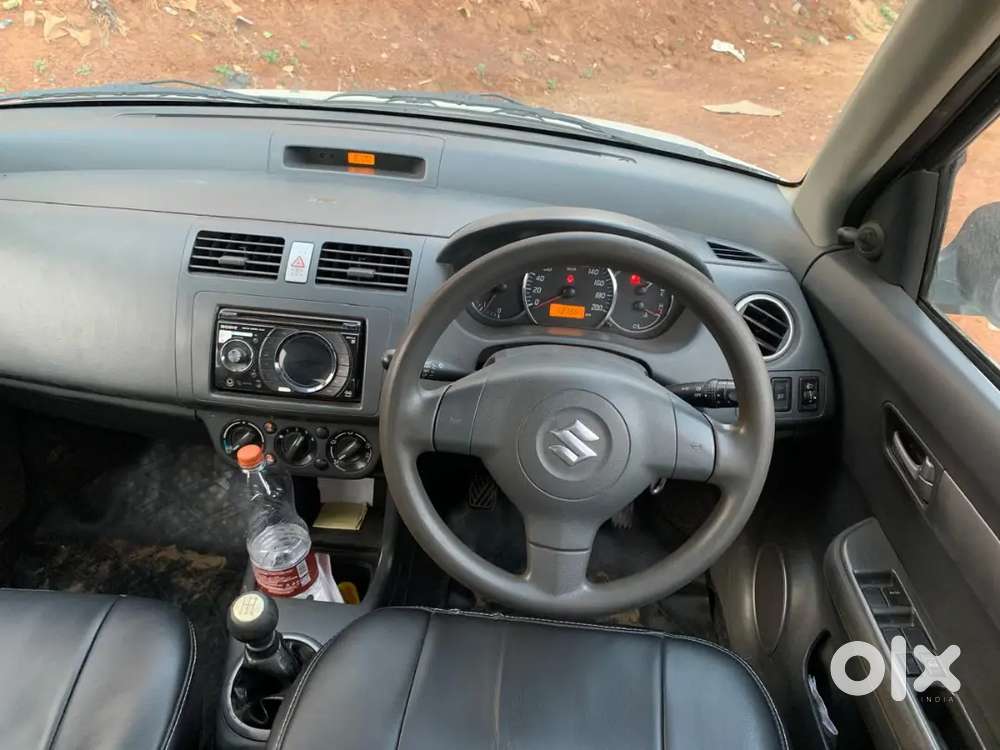 Maruti Suzuki Swift 2009 Diesel 137967 Km Driven