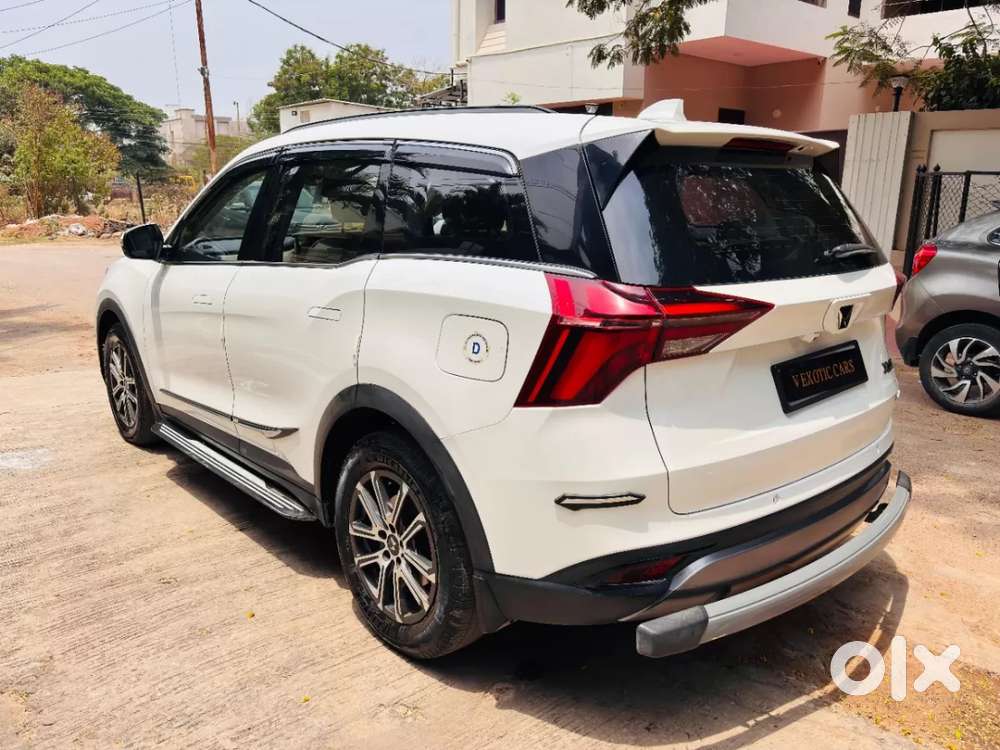 Mahindra Xuv700 2.2 Ax 7 Diesel At Str, 2021, Diesel