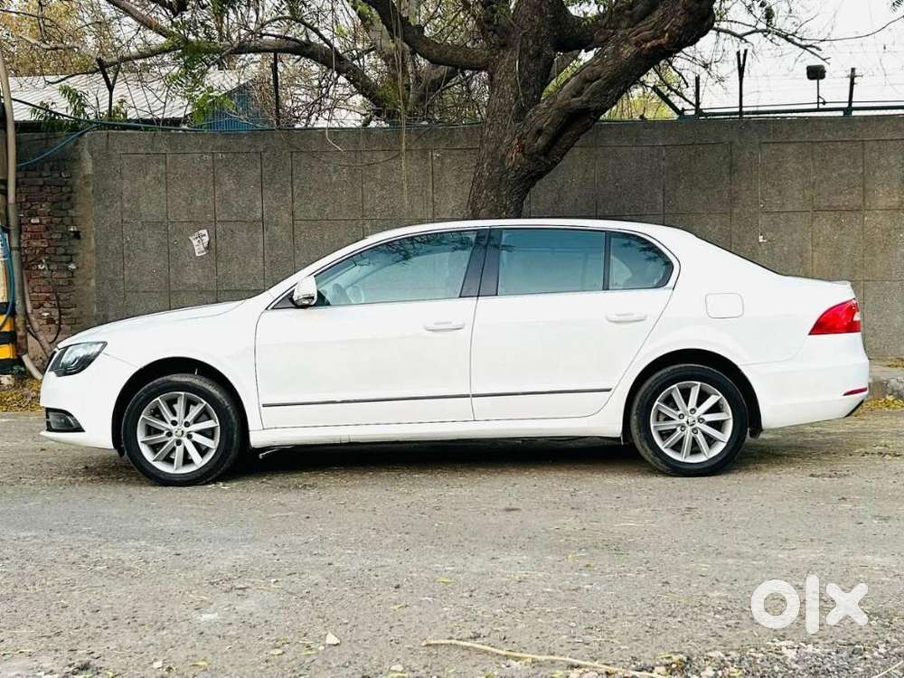 Skoda Superb, 2016, Petrol