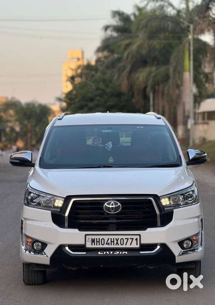 Toyota Innova Crysta 2.4 V, 2017, Diesel