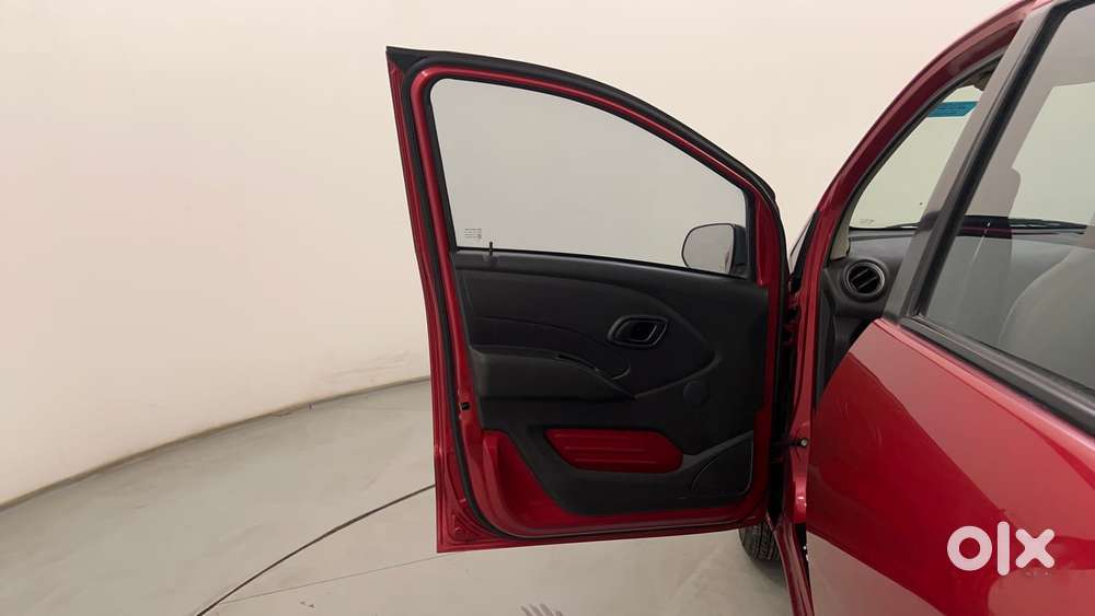 Datsun Redigo T Option, 2017, Petrol