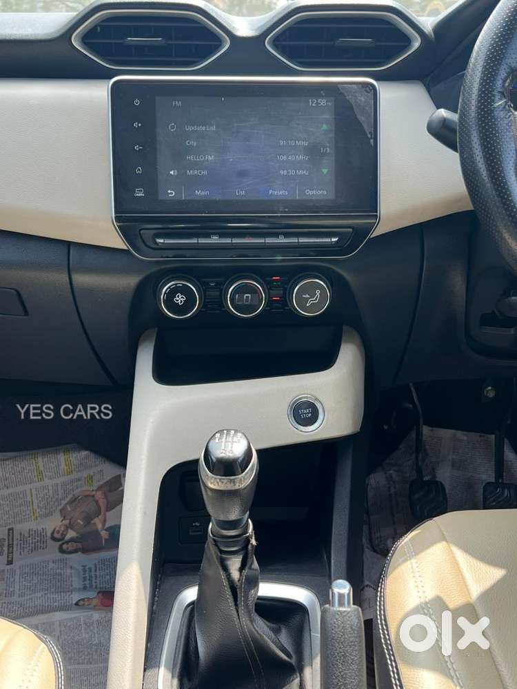 Nissan Magnite 1.0 Xv, 2021, Petrol