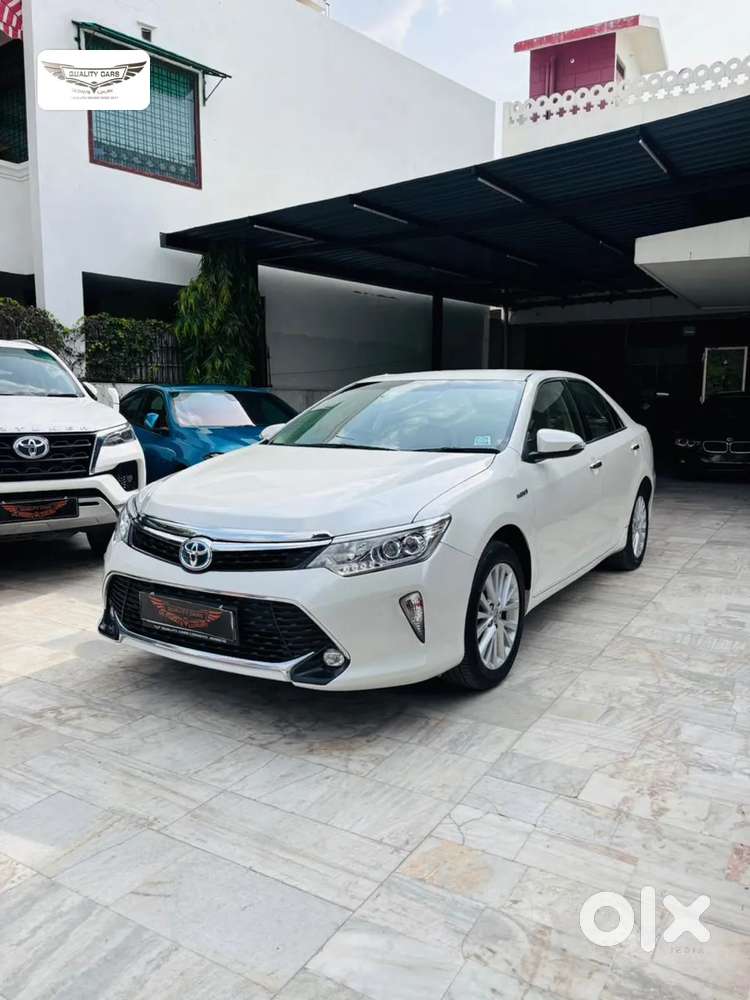 Toyota Camry Hybrid, 2017, Petrol