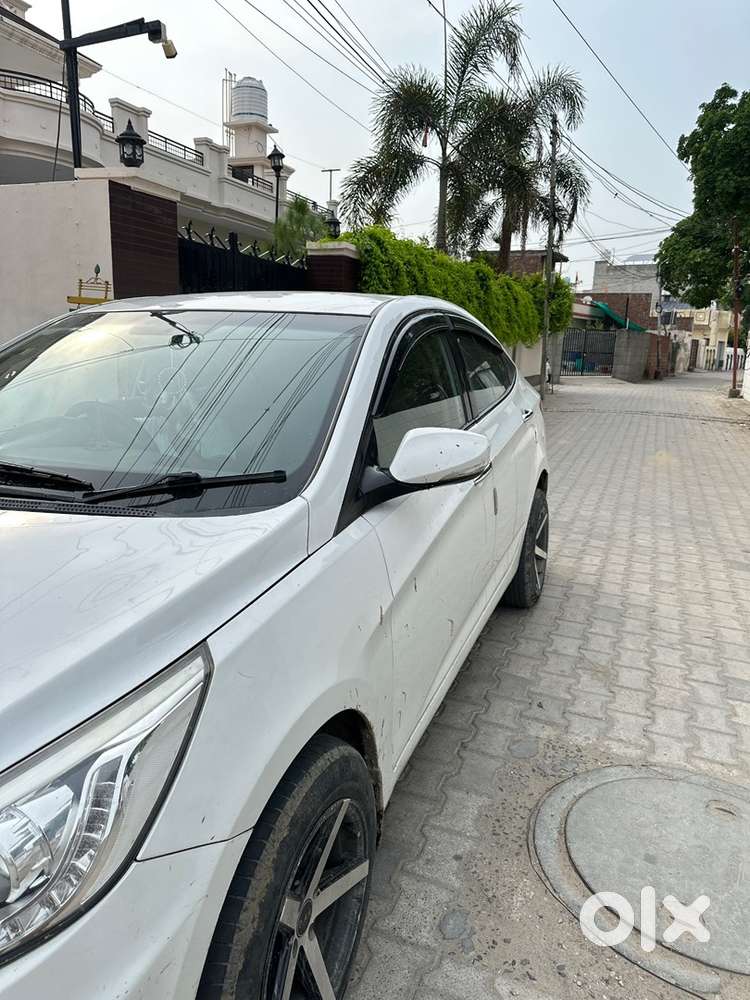 Hyundai Fluidic Verna 2014
