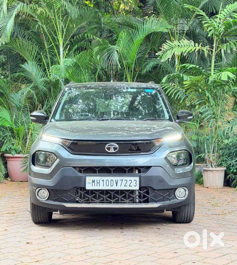 Tata Punch 1.2 Revotron Creative Amt Dual Tone, 2022, Petrol