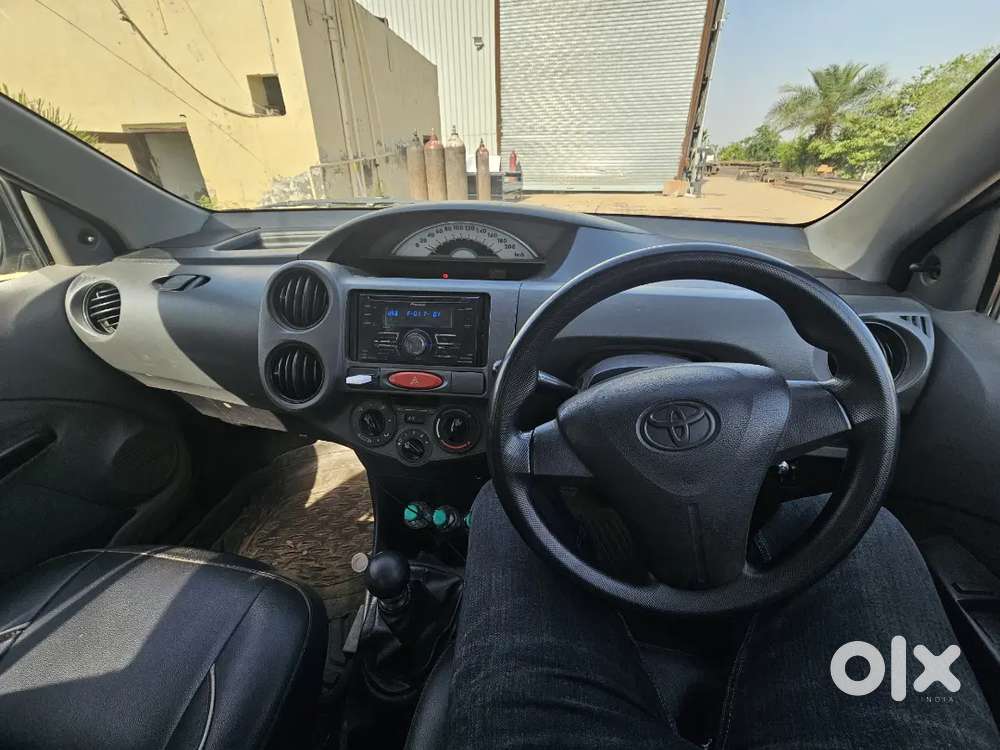 Toyota Etios 2012 Diesel 148000 Km Driven
