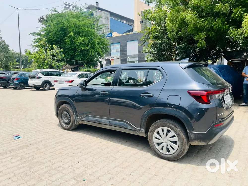 Honda Elevate 2023 Petrol Well Maintained