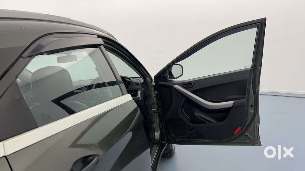 Tata Nexon 1.2 Revotron Xm, 2022, Petrol