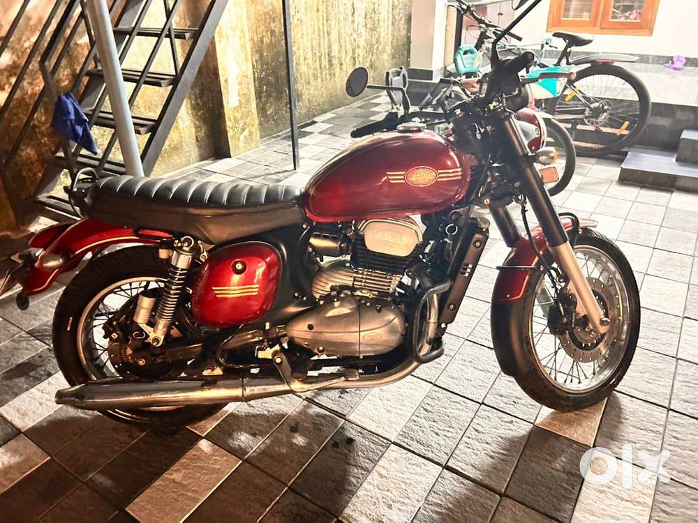 Jawa 42 red colour,rarely used 17k km run bike - Motorcycles - 1826785201