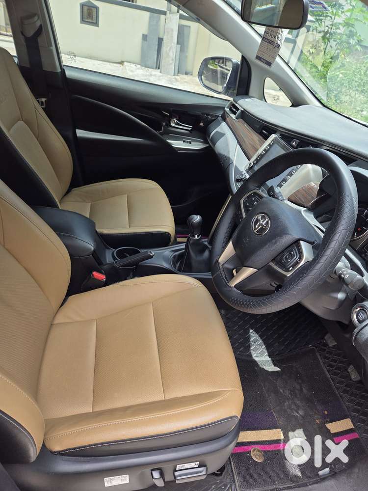 Toyota Innova Crysta 2.4 Z 7 Str, 2025, Diesel