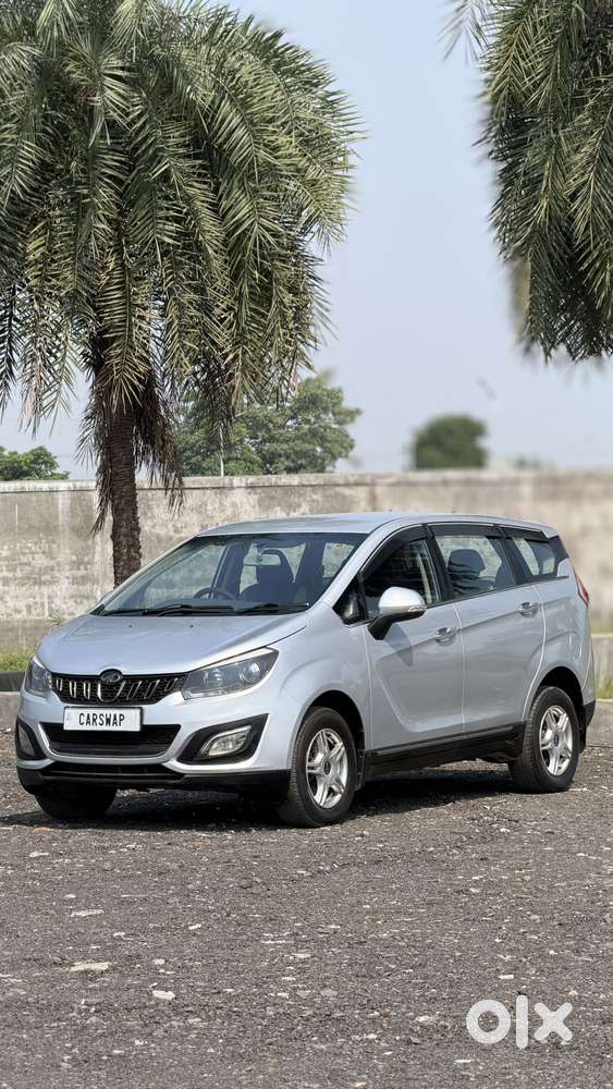 Mahindra Marazzo M6, 2018, Diesel