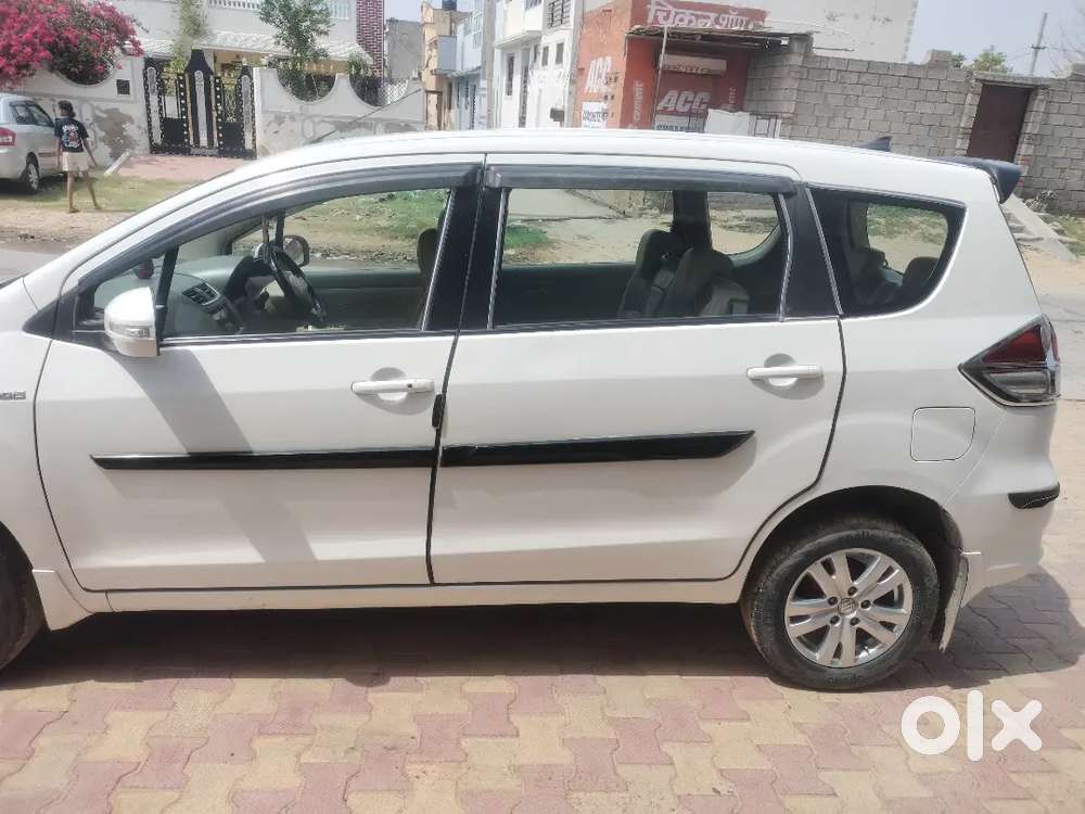 Maruti Suzuki Ertiga 2017 Diesel Well Maintained