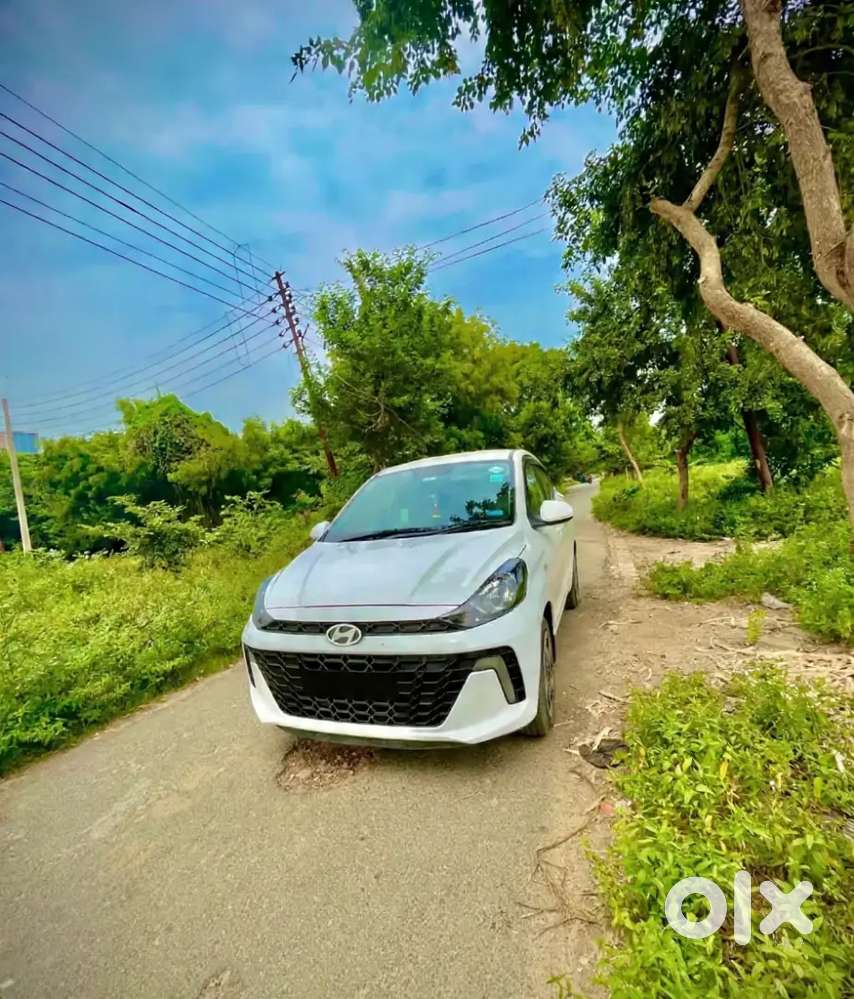 Itle:*
2024 Hyundai Aura Cng Commercial 1st Owner 58k Km