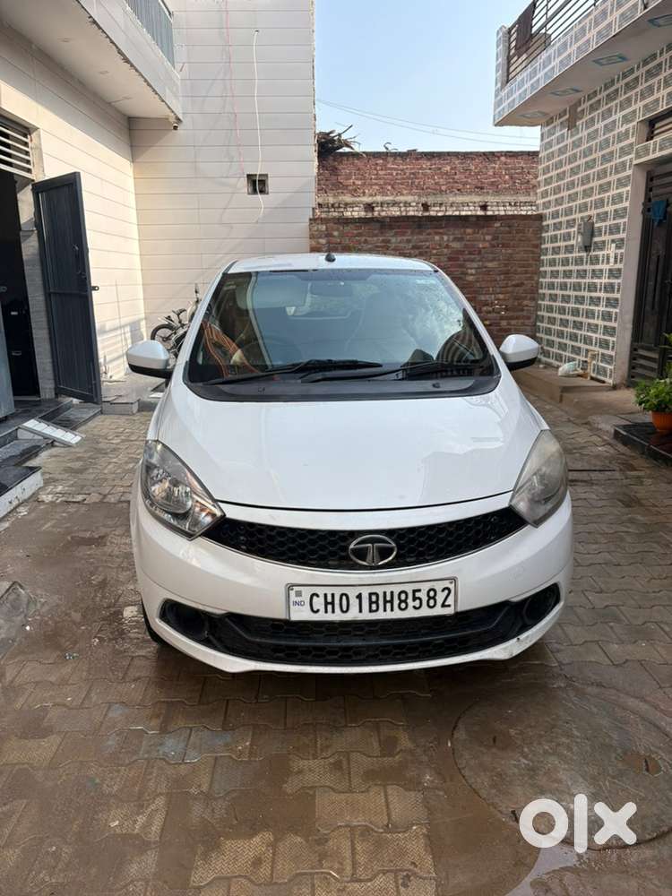 Tata Tiago Petrol 2016