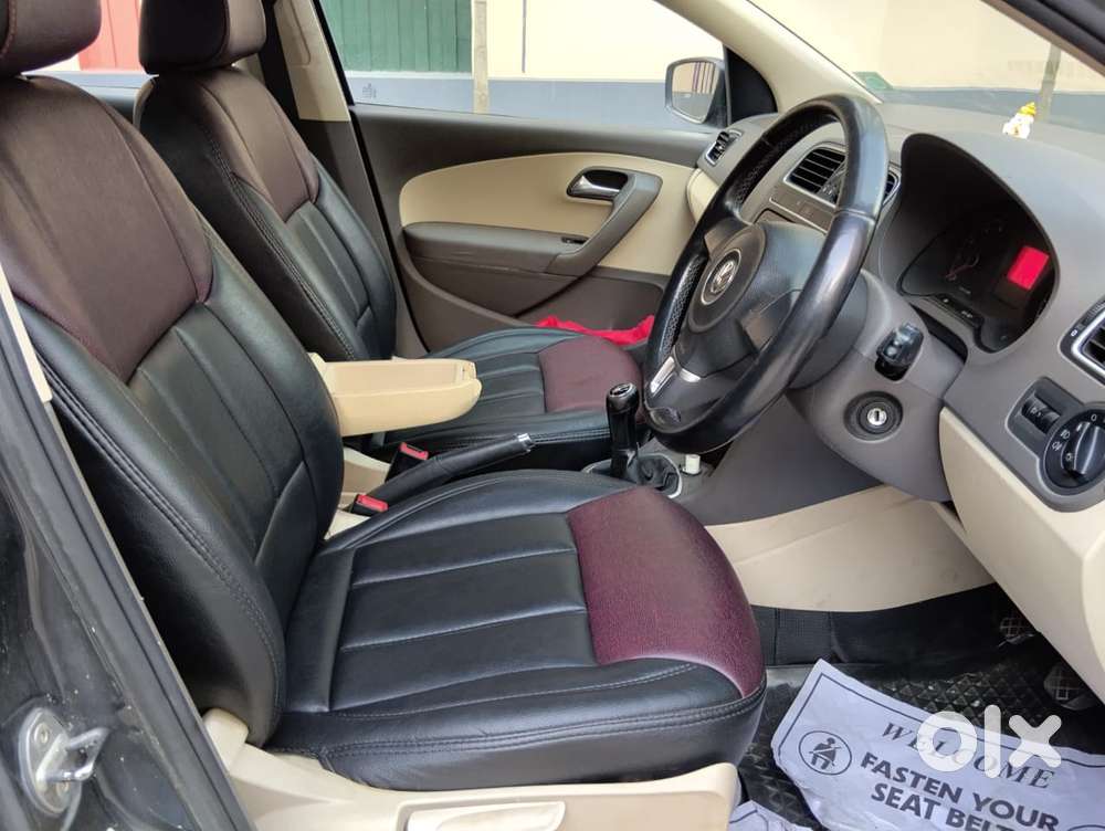 Volkswagen Vento 2010-2013 Petrol Highline, 2011, Petrol