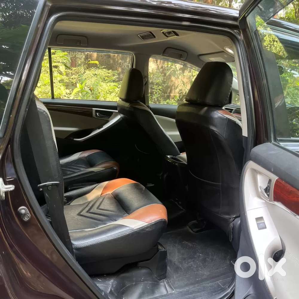 Toyota Innova Crysta 2.8 Gx At 7 Str, 2017, Diesel