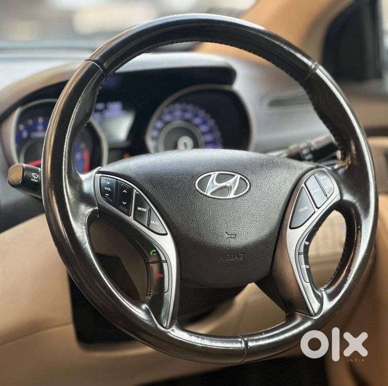 Hyundai Elantra 1.6 Sx, 2013, Petrol