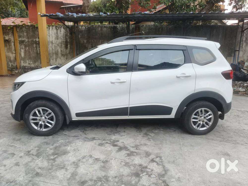 Renault Triber Rxt, 2021, Petrol