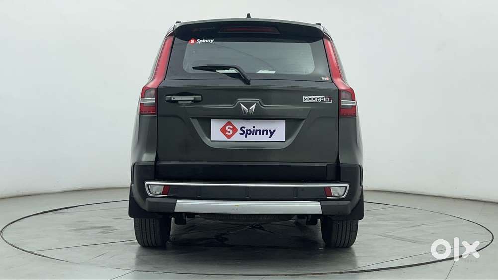 Mahindra Scorpio N Z8 Petrol At 7 Str, 2024, Petrol