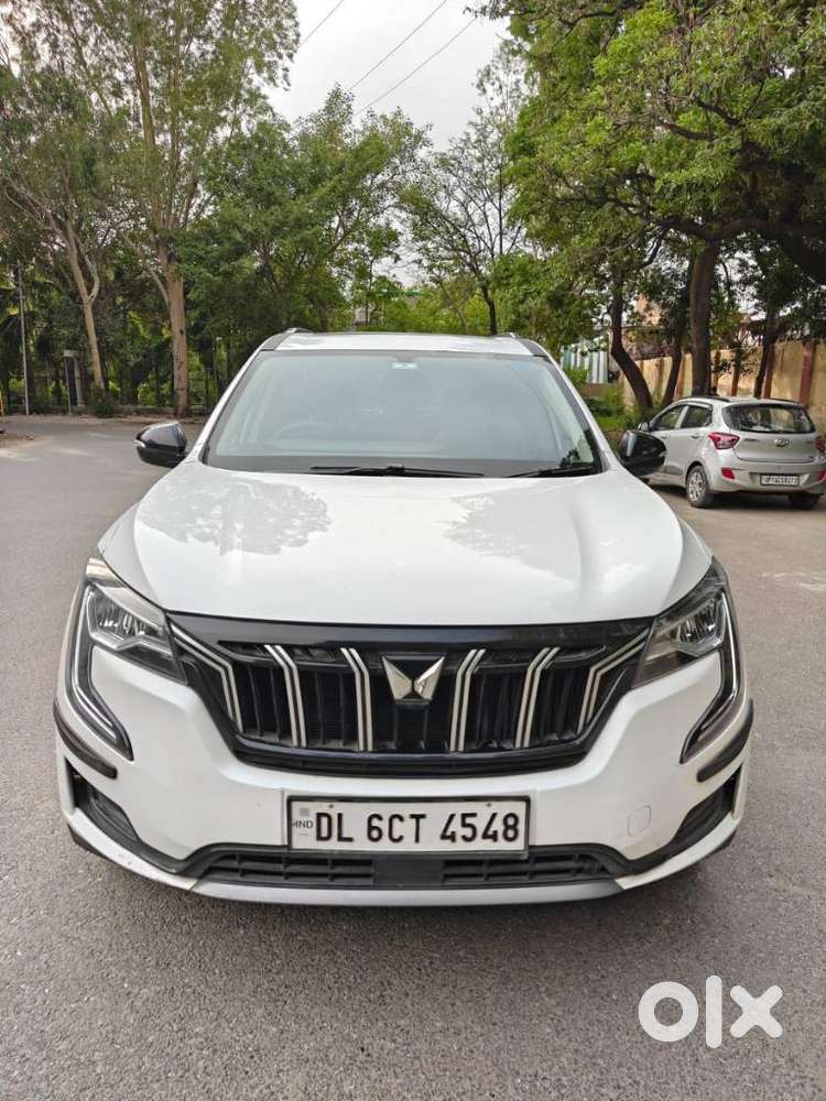 Mahindra Xuv700 2.0 Ax 5 Petrol Mt Str, 2023, Petrol