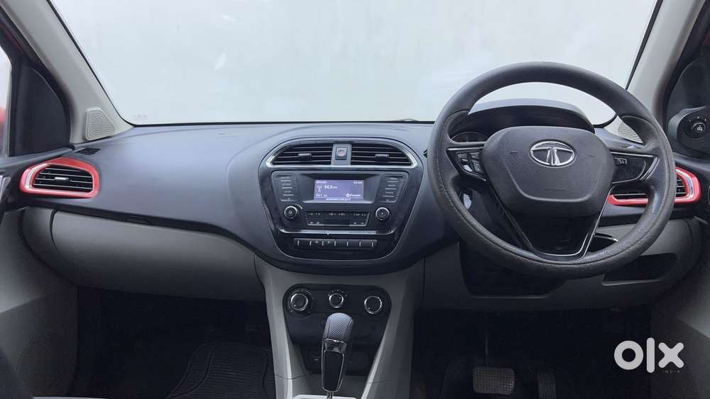 Tata Tiago Xza, 2019, Petrol