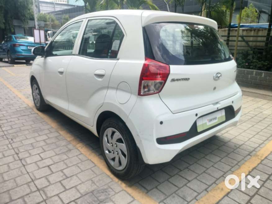 Hyundai Grand I10 Sportz, 2015, Petrol