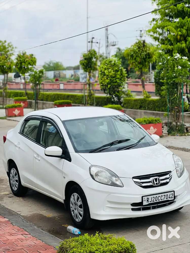 Honda Amaze 2013 Petrol Manual Call