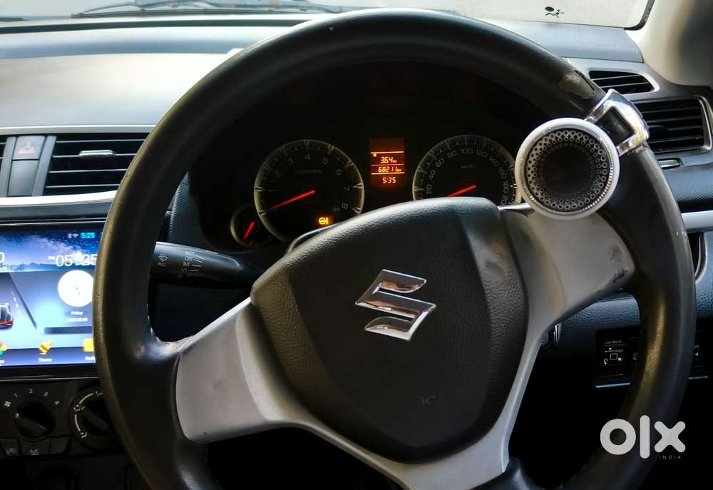 Maruti Suzuki Swift Vxi + Manual, 2015, Cng & Hybrids