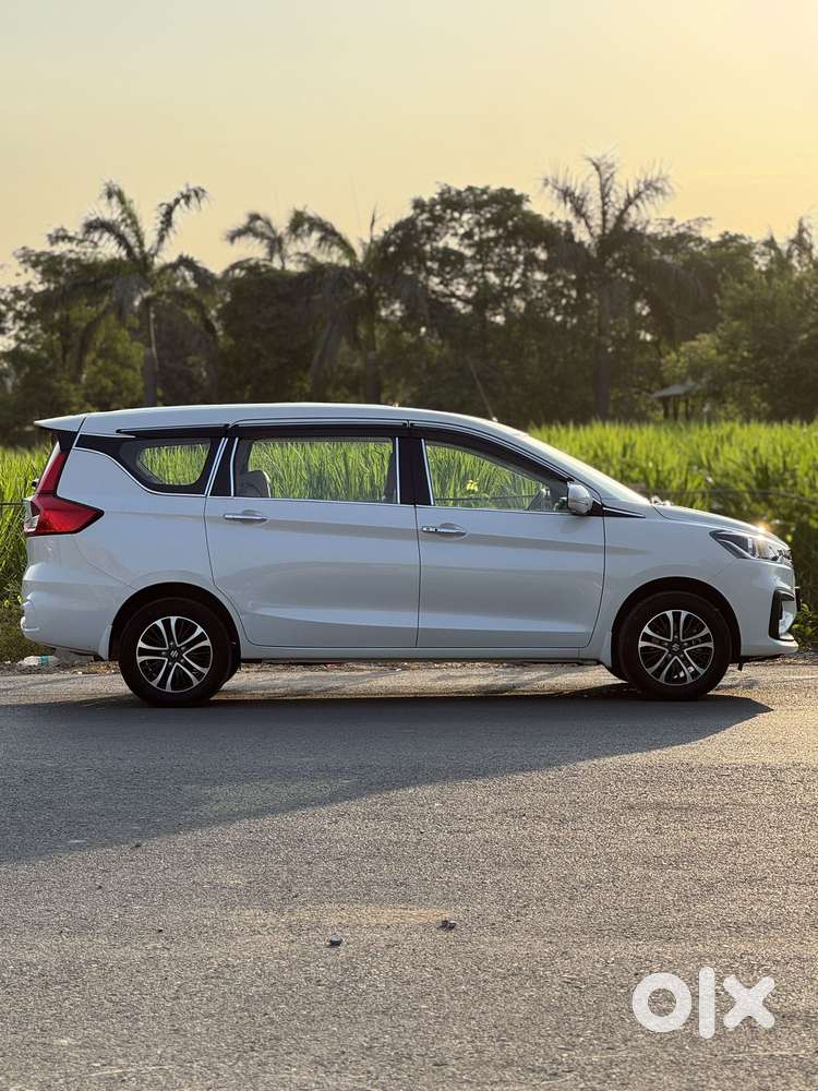 Maruti Suzuki Ertiga 1.5 Zxi, 2025, Cng & Hybrids