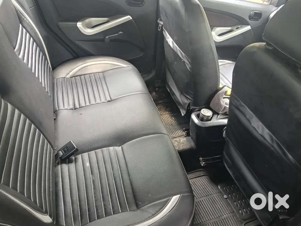 Ford Figo 1.2 Plus 2012