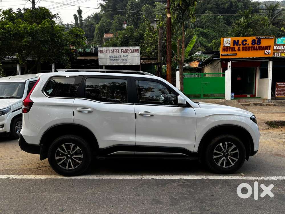 Mahindra Scorpio N Z8 Select Diesel At 2wd 7-seater, 2024, Diesel