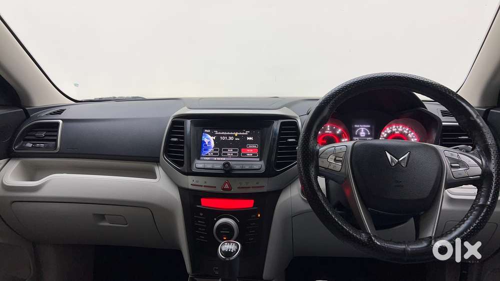 Mahindra Xuv300 W8 Diesel, 2023, Diesel