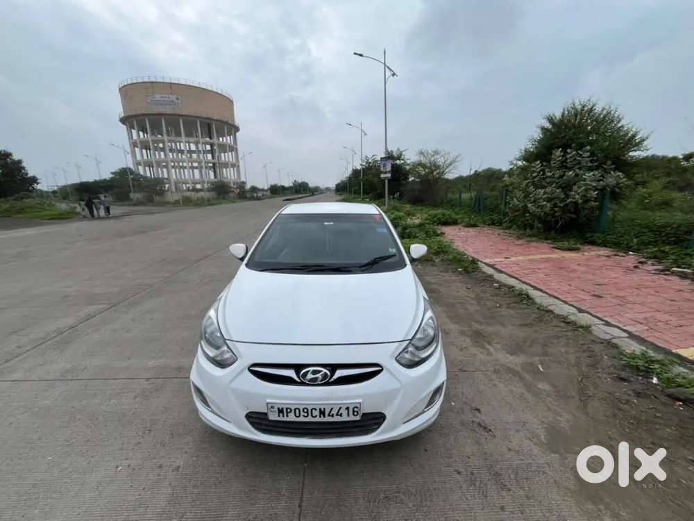 Hyundai Verna 2014 Manual