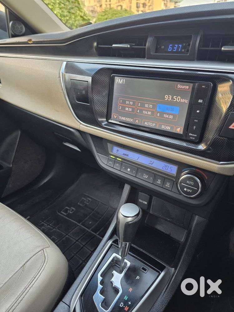 Toyota Corolla Altis 2013-2017 Vl At, 2014, Petrol